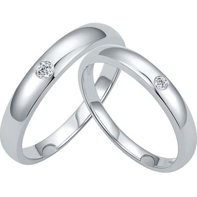 周六福18K情侣钻戒璀璨时尚