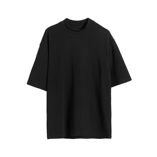 COLN 搭配心头肉 时髦的程度决队能成为你衣橱置顶的半高领短袖