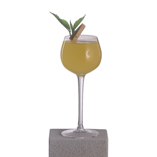 酒吧灵魂日式160ml纯手工刻花高脚花纹经典马天尼短饮鸡尾酒杯