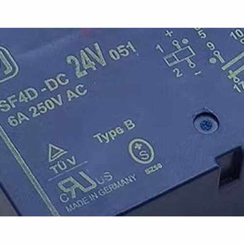 议价SF4DDC24V全新安全继电器AG1042四开四闭6维修