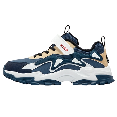 特步童鞋冬季新款中大童保暖男童鞋二棉鞋儿童运动防滑耐磨运动鞋