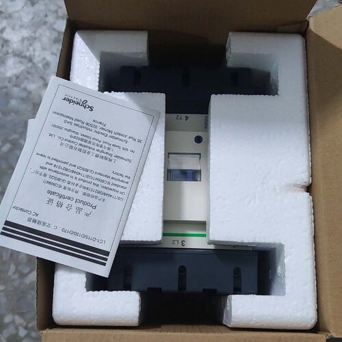 询价下单施耐德接触器 lc1d115m7c  线圈220v