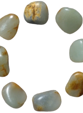 色泽均匀原石和田玉籽料手串