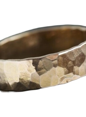 锤击纹宽环男士结婚14K纯金戒指