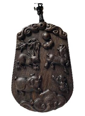 金丝楠绿色木头亥卯未吊坠项链