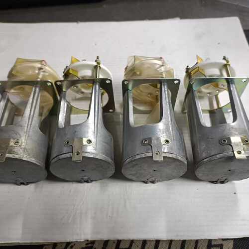 下单前咨询全新FU50电子管管座，适用于5Z8P，每个仅售30。商品