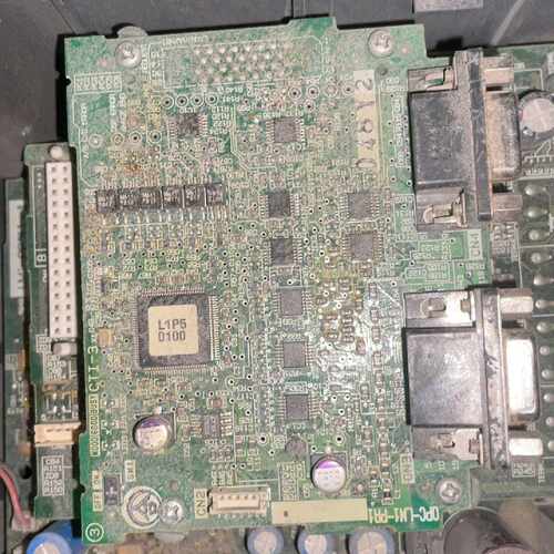溢价-变频器PG卡OPC-LM1-PR1，实物图片，，