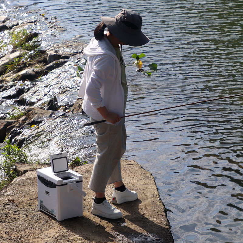 小钓箱溪流钓活鱼桶装鱼桶可坐新款路亚迷你超轻便小型野钓钓鱼箱