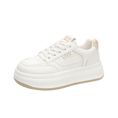 厚底小白鞋女2025新款松糕秋冬女鞋运动透气学生休闲加绒增高板鞋