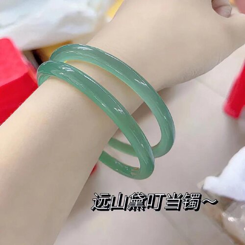 天然青翠玛瑙玉髓冰油青手镯美人条玉镯女士送女友礼物多样性发一