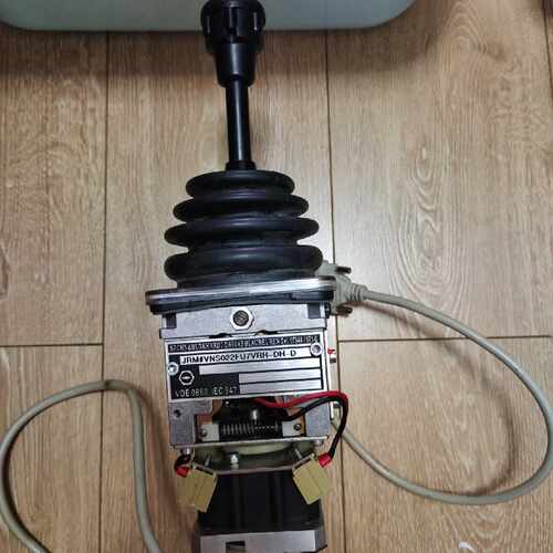 议价SB Spohn&Burkhardt 主令操作手柄 VNS0 22FU7V-DH-D 十字，
