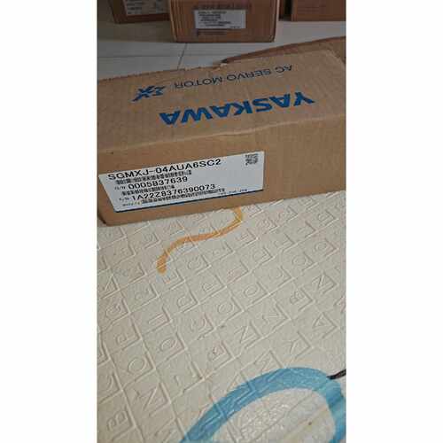 议价可维修YASKAWA安川伺服电机SGMXJ04AUA6SC2原装带全新二手均