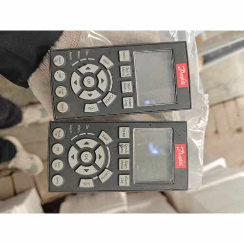 溢价-LCP102，130B1107，丹佛斯变频器FC301/30