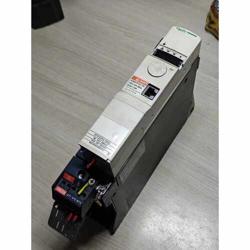 〔议价-可维修〕施耐德变频器ATV32HU15M2 1.5KW 全新均有货