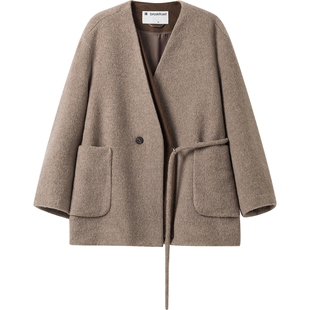 【播奥莱】播慵懒风短款冬新休闲宽松毛呢外套大衣女BDR4AD3709