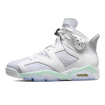 女子运动篮球鞋耐克女