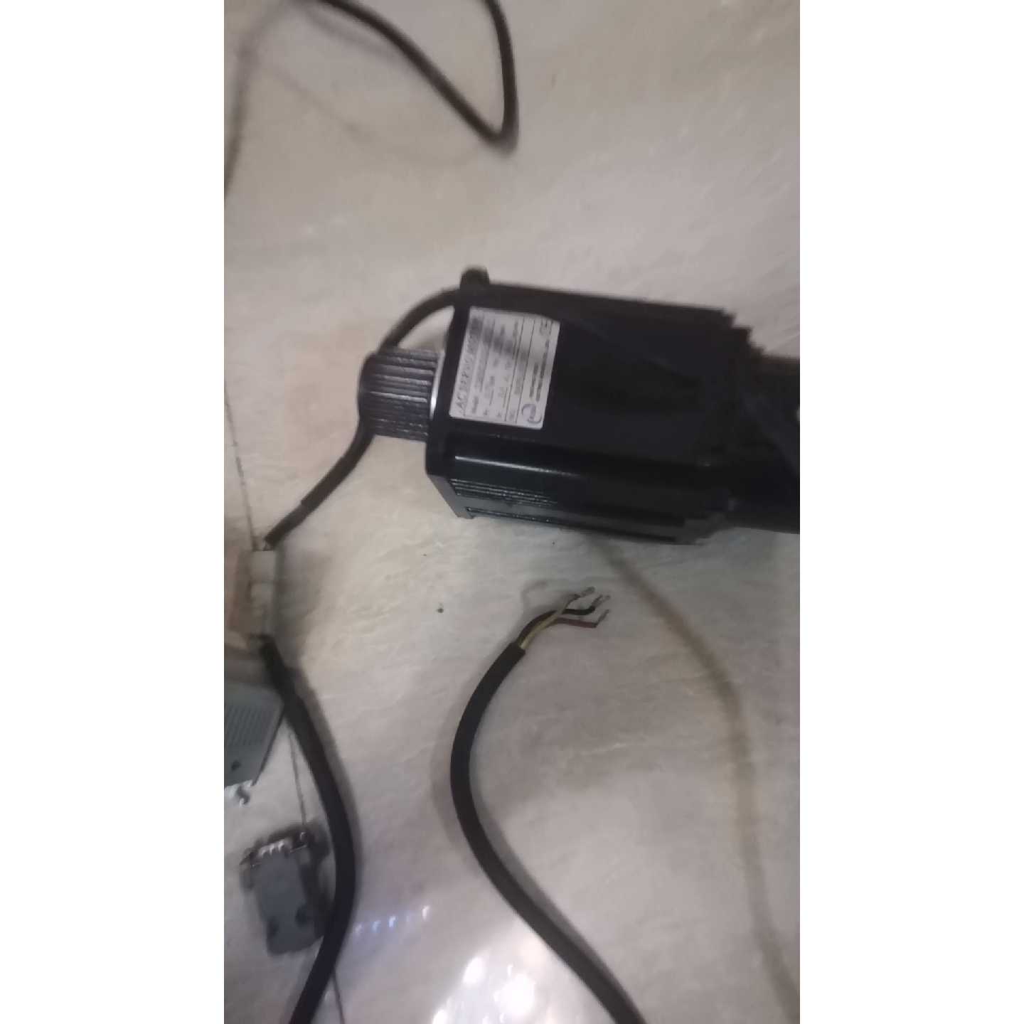 议价东元变频器TSTE20C东元伺服电机DSB08751图中可维修