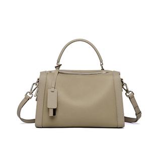 真皮包包女款2025年新款手提包波士顿枕头包女小众高级感斜挎包女