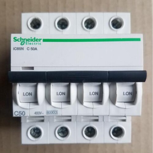 议价原装施耐德微型断路器  IC65N 4P C50A  (A9F18450)