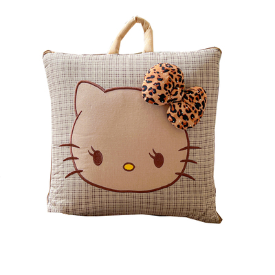 HelloKitty两用抱枕被午休车载