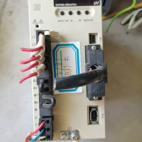 【询价】安川1.3kw驱动器SGPMS-6R0AP0A正常，成色适用