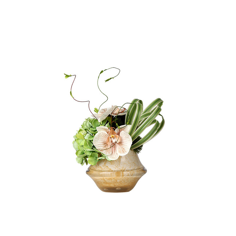 现代轻奢碟形玻璃花瓶插花酒店客厅茶几卫生间洽谈桌高级感小桌花