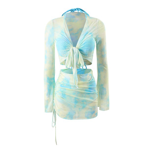 泳衣女款高级感2025年新款绝美分体四件套性感比基尼温泉海边泳装