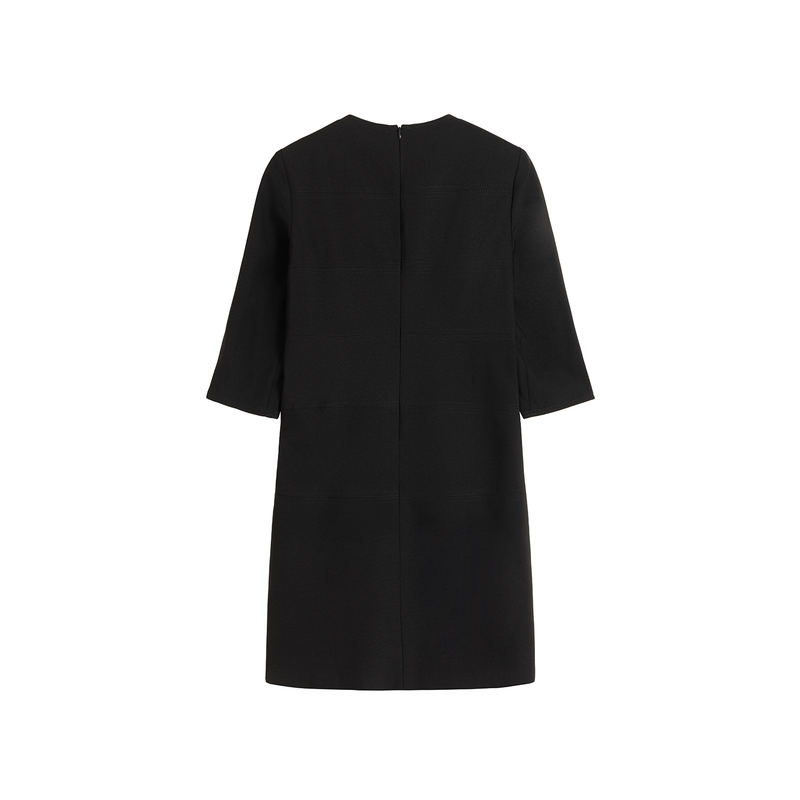Aquascutum/雅格狮丹秋冬新品女士时尚圆领七分袖黑色连衣裙气质