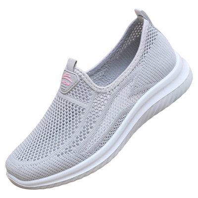 夏季新款老北京布鞋女网鞋镂空网面凉鞋软底防滑中老年休闲妈妈鞋