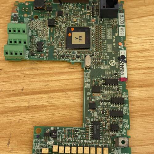 配件F70CA560 BC186A675G56 三菱变频器F70议价