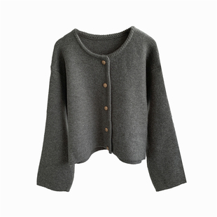 小香风轻奢高级感金扣韩系针织开衫女2024春季气质简约百搭毛衣女