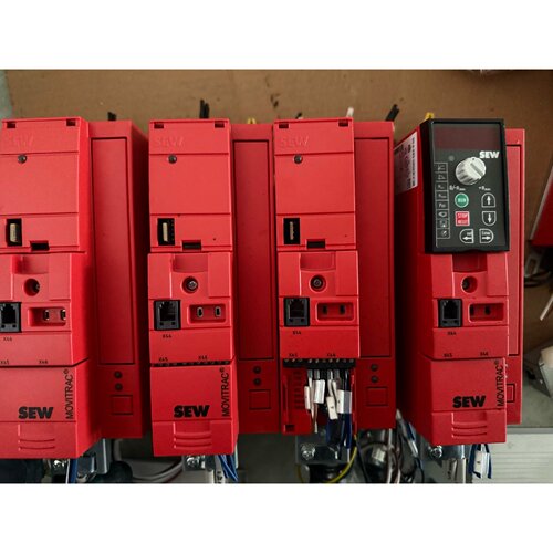 询价SEW变频器 MC07B0005-5A3-4-S0/MC07