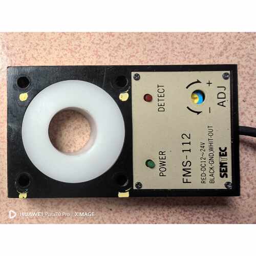 下单前咨询SEMTEC FMS-112接近传感器，拆机品，带线，12-