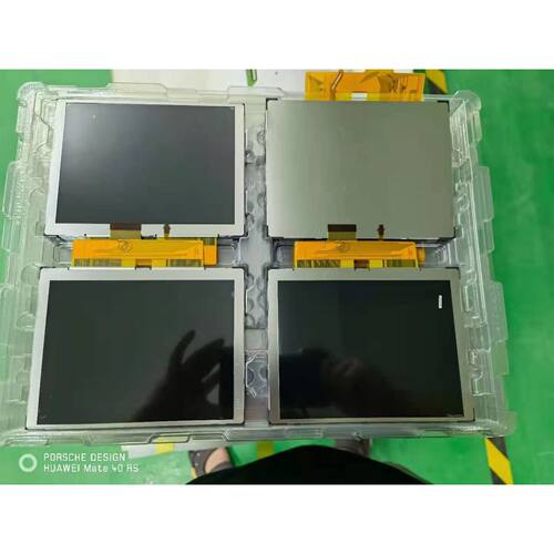 询价DSQC679示教器液晶屏，蓝色保护膜未撕，适用于工