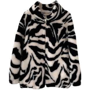羊剪绒大衣女2025新款中长款立领斑马羊毛皮毛一体颗粒绒皮草外套