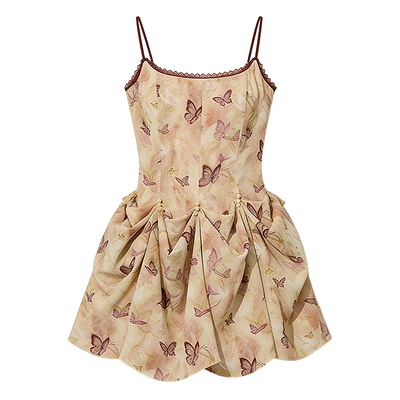 DPLAY黄色蝴蝶印花吊带连衣裙2026夏季新款海边度假裙长裙蓬蓬裙