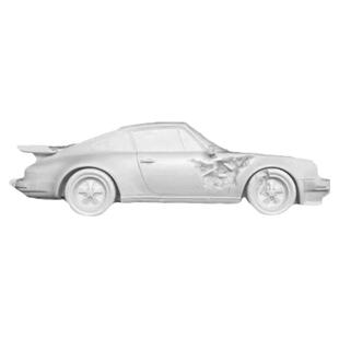 被侵蚀的保时捷911汽车模型腐蚀皮卡丘雕塑手办INS潮玩摆件礼物