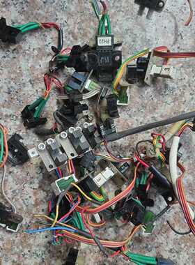 议价omron eesv3     opb877t55 mei可维修