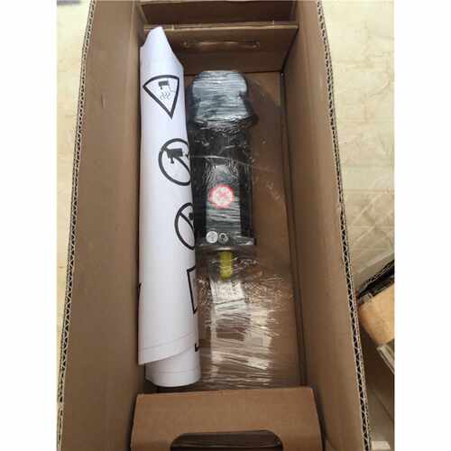 议价施耐德LXM32伺服电机BSH1402T32A2P全新正品质保一年