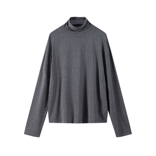 COLN有高领宽松打底你会懂得为何不争不抢却足以从容搭配你的衣橱