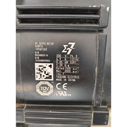 议价安川7系850w带刹车伺服电机SGM7G09AFC6C维修