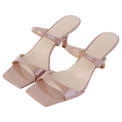 IORE经久耐看牛漆皮细高跟穆勒鞋