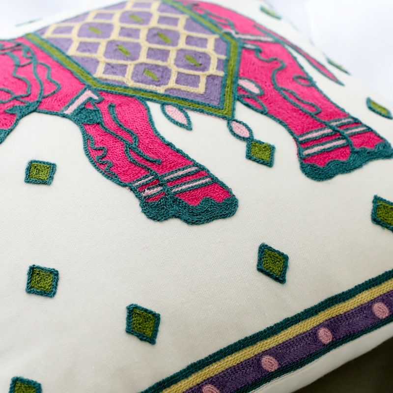 新款直销新品抱枕套可爱刺绣卡通棉布沙发靠垫卧室床靠枕不含枕芯