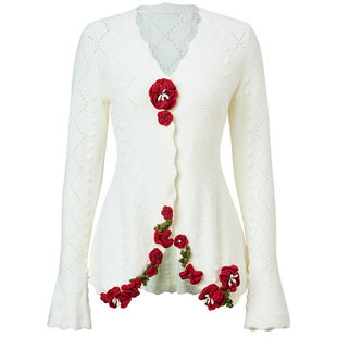 【商场同款-节庆穿搭新年红】MAXRIENY冰雪玫瑰白套头针织毛衫