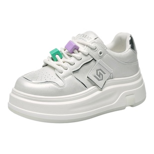 星期六真皮板鞋女鞋2025新款秋季百搭厚底增高小白鞋休闲运动鞋子