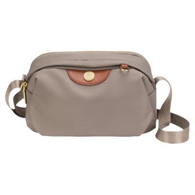 百搭通勤休闲女包大容量帆布包