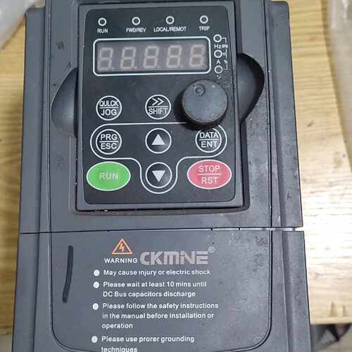 【议价-可维修】KaiMin KM7000-1R5G/-S2 变频器 1.5kW /均有货
