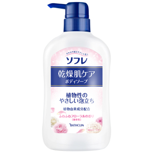 日本巴斯克林沐浴露女弹润自然花