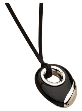 重工黑玛瑙吊坠皮绳长款项链女