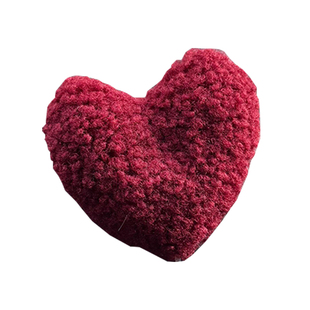 汽车毛绒爱心摆件心形可爱车载中控台屏幕后视镜装饰汽车内饰女生